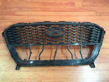LFC HEV front grille plate A